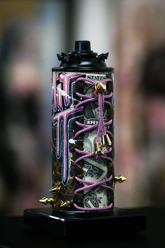 THE LUXURY CAN 02
