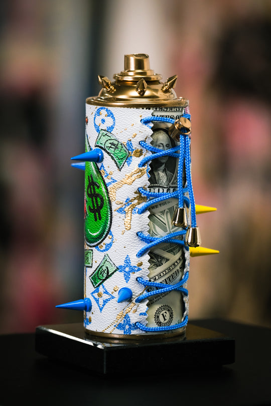 THE LUXURY CAN 01